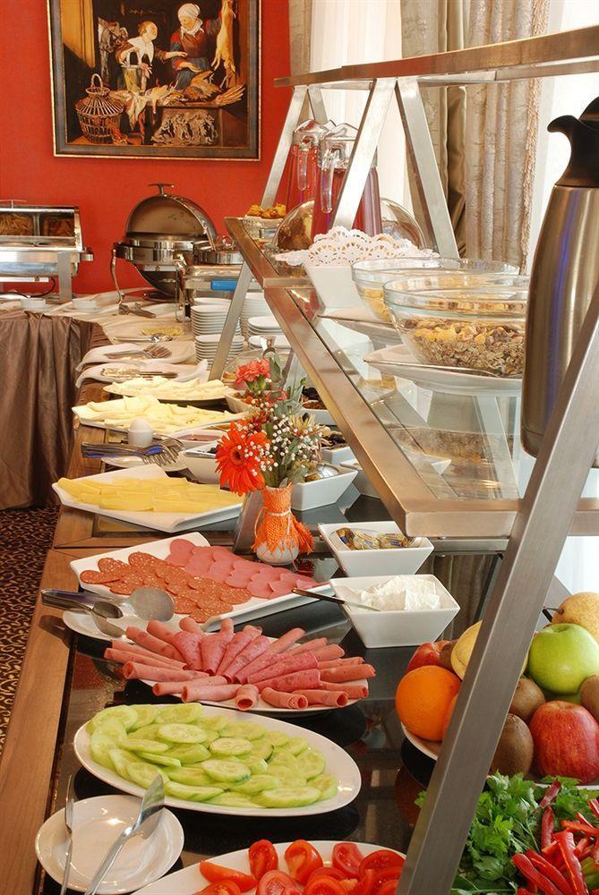 Hotel World Palace 4*