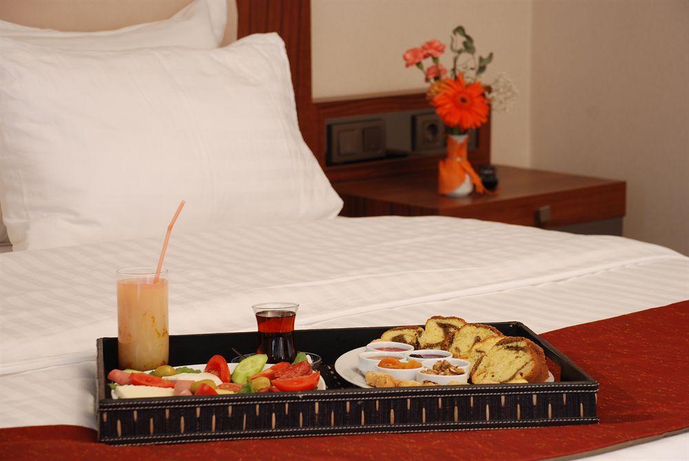 World Palace Hotel Batumi