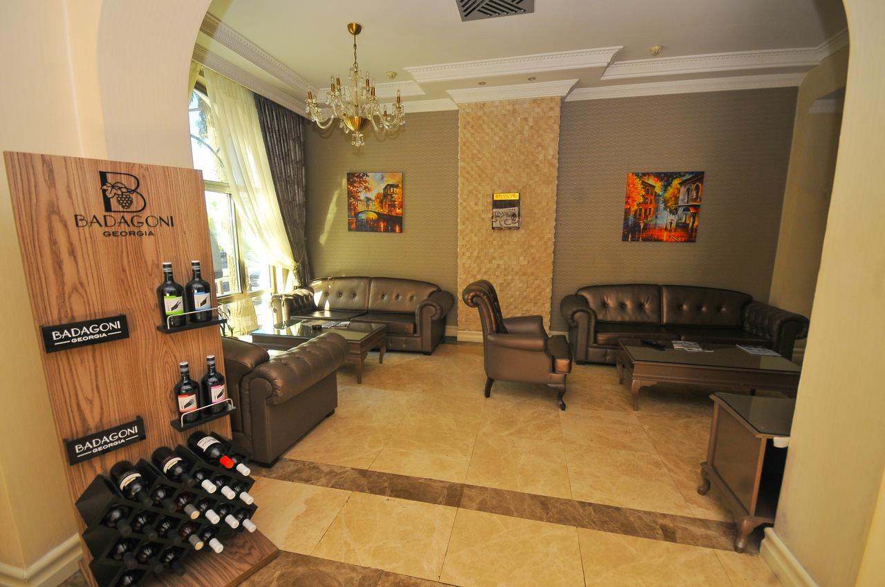 World Palace Hotel
